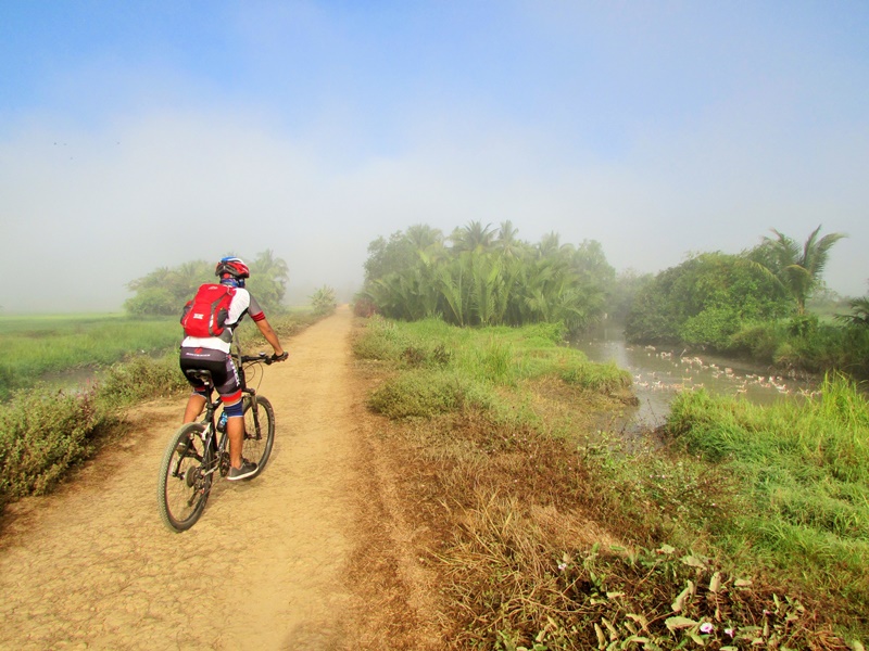 Explore Irrawaddy Delta by Bicycle