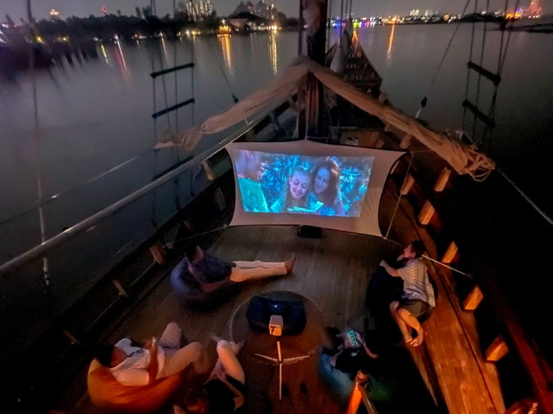 Discover Komodo’s Wonders on Luxury Phinisi