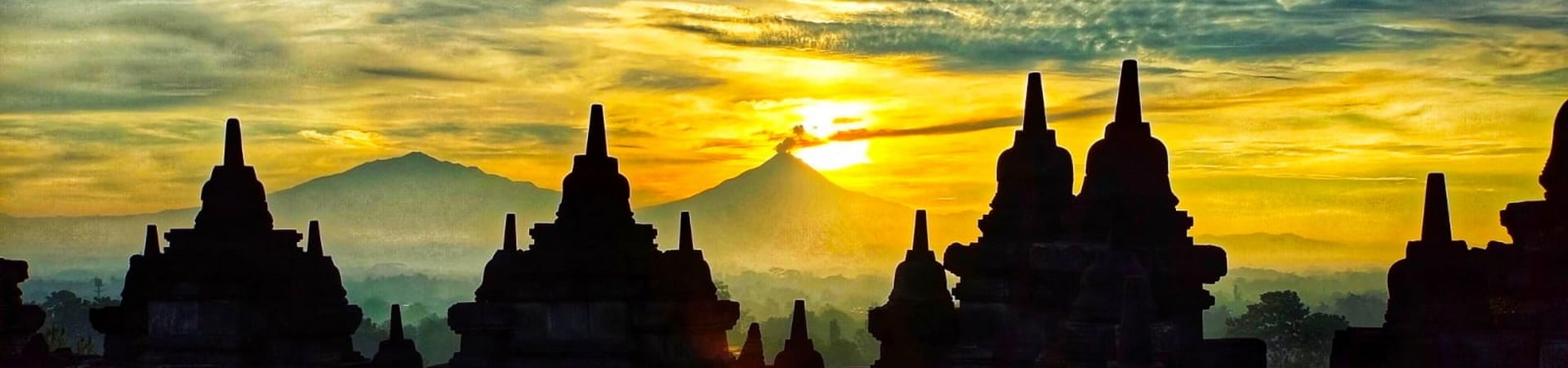 Old Town and Largest Buddhist Temple