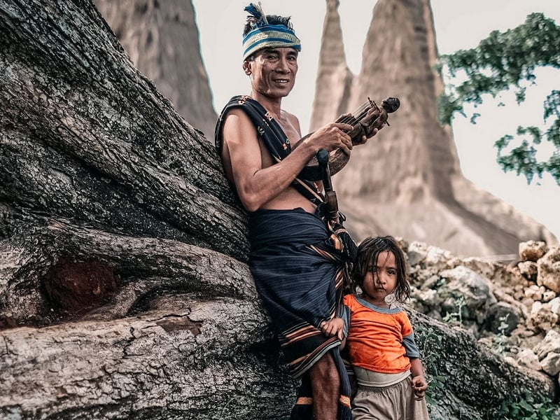 Sumba Uncovered: East Meets West