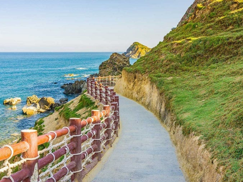 Vietnam Railways in Style: Da Nang - Quy Nhon