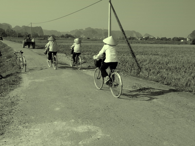 Cycling Vietnam South to North