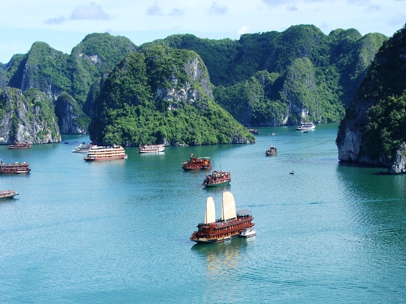 Overnight Boat Cruise on Halong / Lan Ha Bay 3D2N