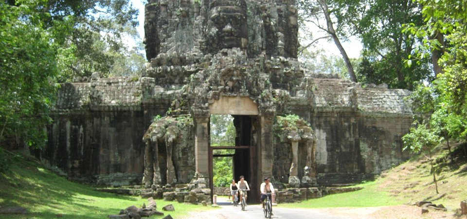 Easy Angkor Cycling Adventure