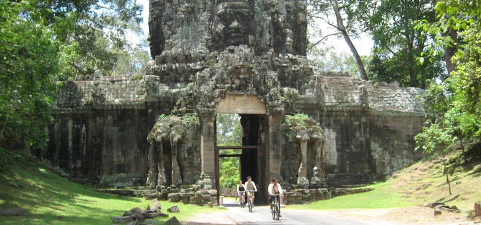 Multi, Angkor Family Explorer