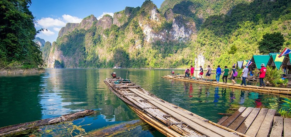 Khao Sok Floating Raft