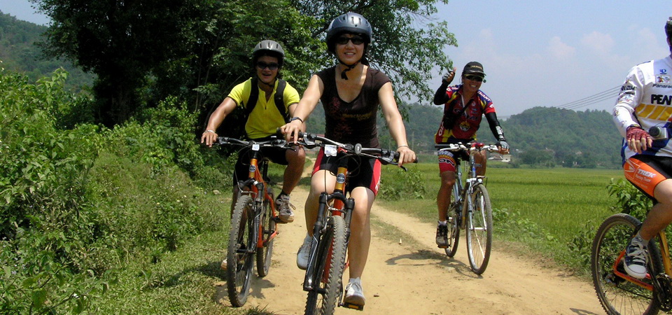 Cycling - Meandering The Mekong