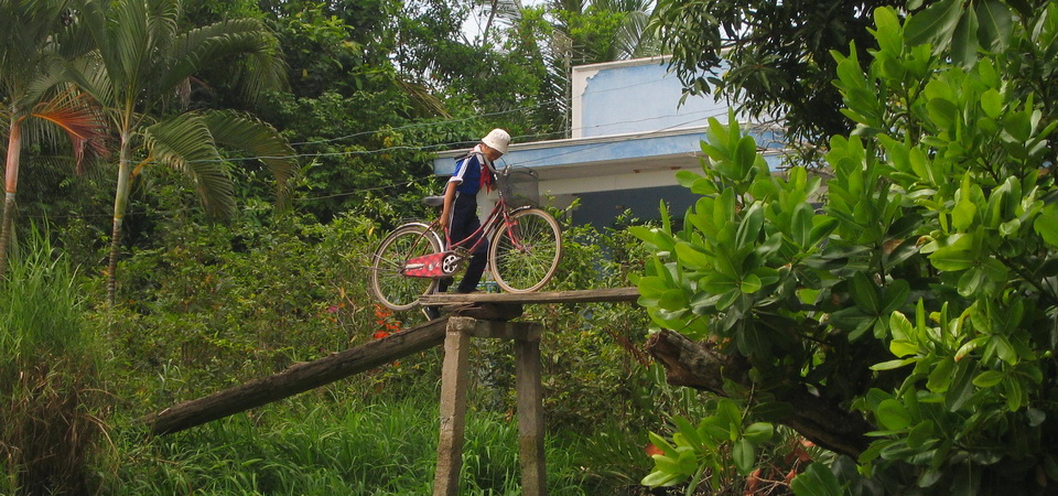 Cycling - Meandering The Mekong