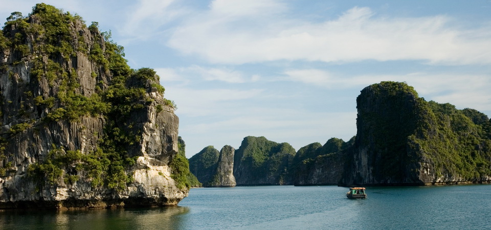 Overnight Boat Cruise on Halong / Lan Ha Bay 2D1N