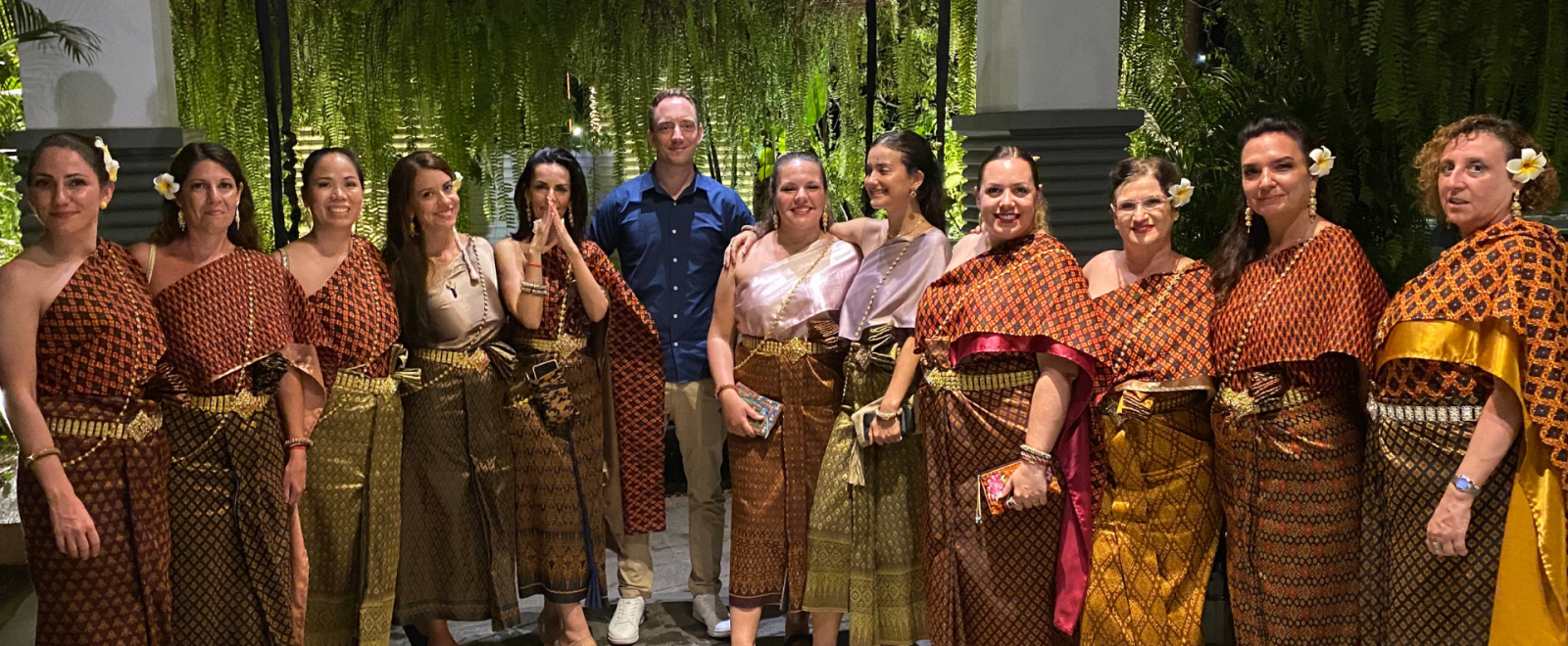 khmer dress zoomed